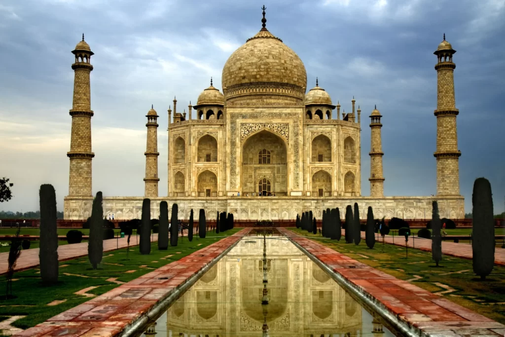 Best Places to Visit In Agra